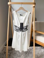 Новое платье Monnalisa, 140