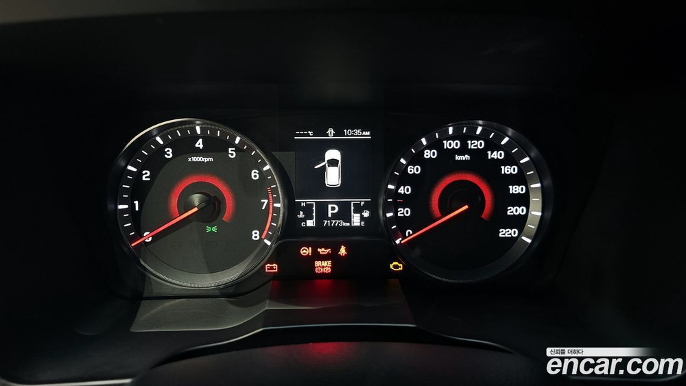 KG Mobility (Ssangyong) Very New Tivoli Бензин 1.5 2WD (06.2020)