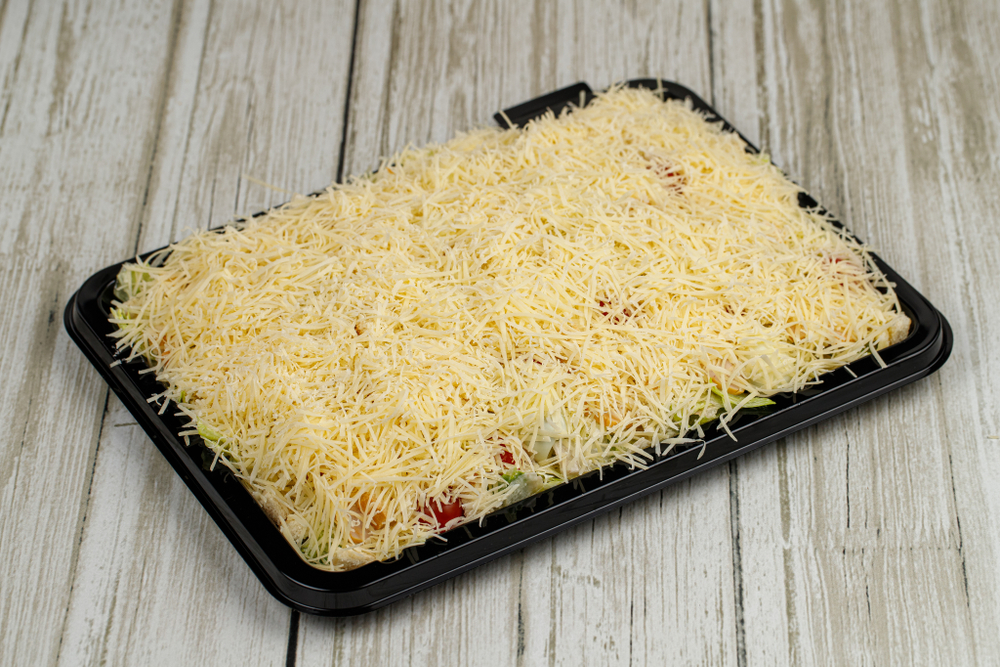 Платтер салат «Цезарь» с тигровыми креветками