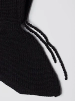 Капор женский вязаный черный
