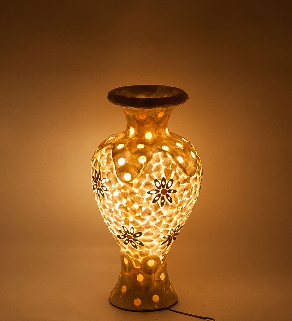 34-004 Светильник из перламутра «Ваза» 60см