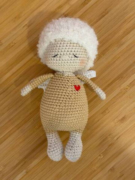 Ангел вязаный, Бежевый