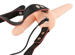 Телесный двойной вибрострапон с вибрацией Vibrating Double Strap-On - 15 см. (Цвет: телесный)