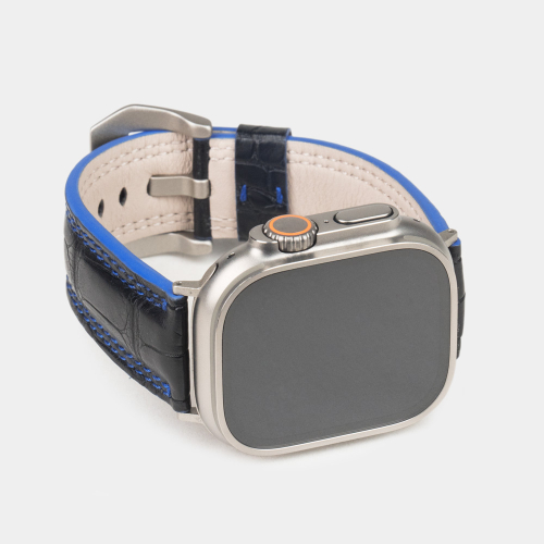 Ремешок для Apple Watch Ultra 49mm из кожи крокодила черного цвета с синей строчкой