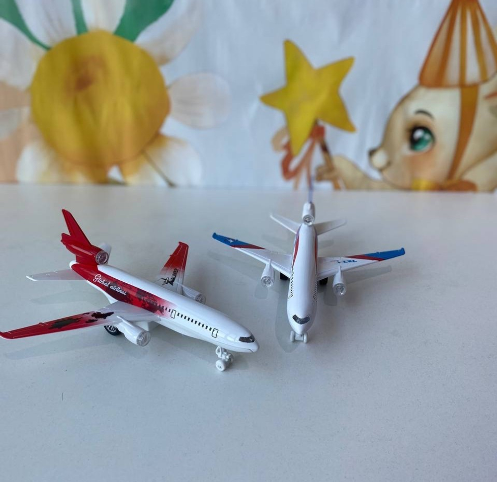 Металлическая модель самолета "Die-Cast"