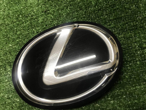 Эмблема решетки радиатора Lexus RX 4 (2019-2022)
