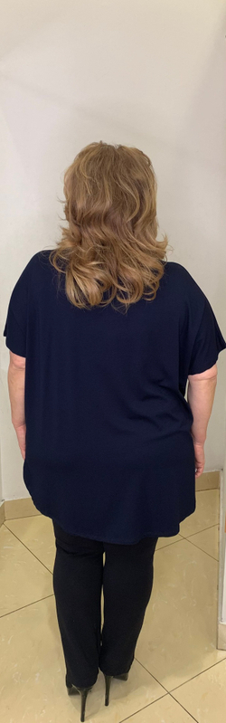 Нарядный темно-синий блузон со стразовым принтом