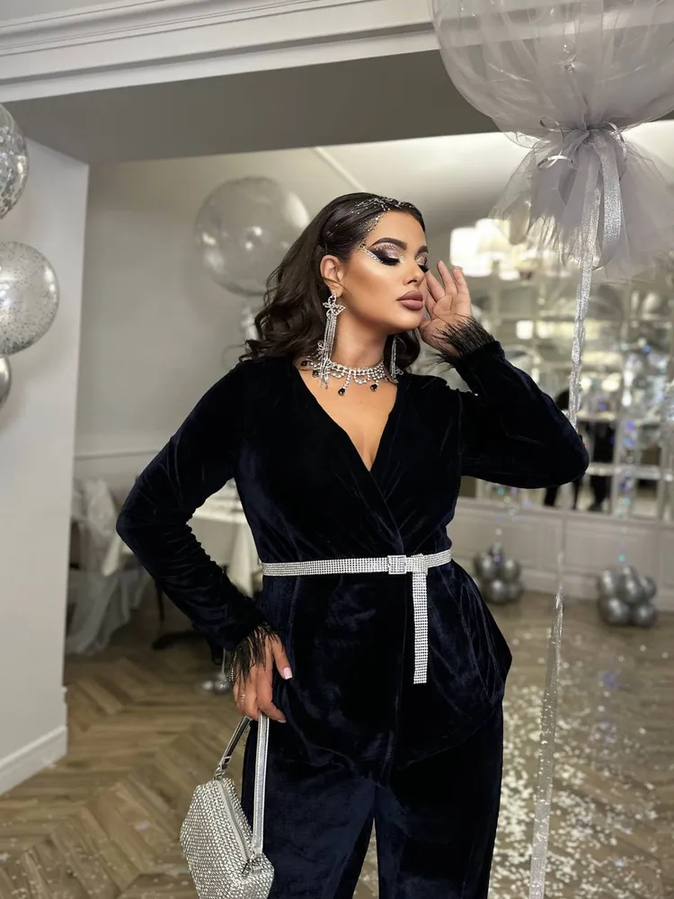 Костюм бархатный УК-1140