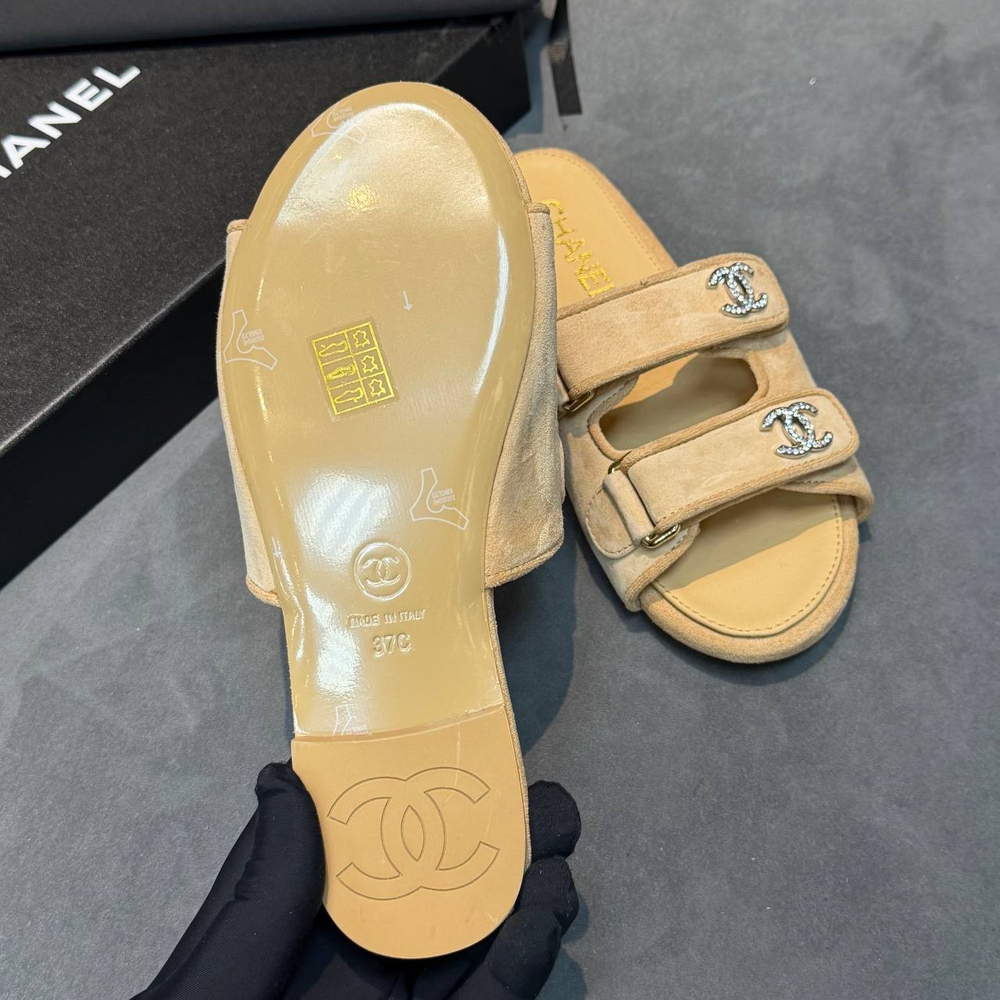 Шлепанцы Chanel