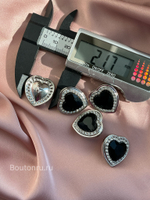 Пуговицы сердце в стразах черный камень