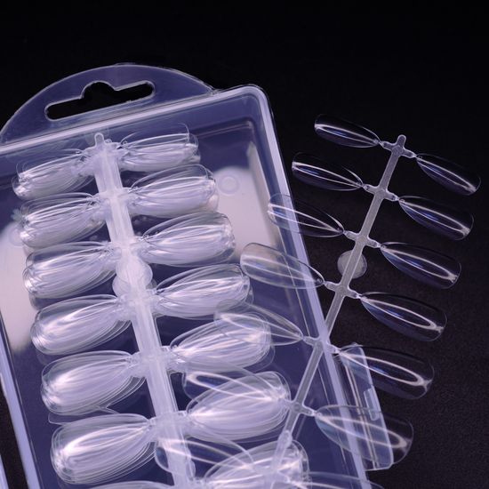 Гелевые типсы для наращивания (форма классический миндаль) 1 пластинка