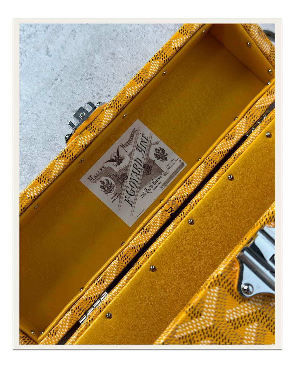 Сумка мессенджер Goyard