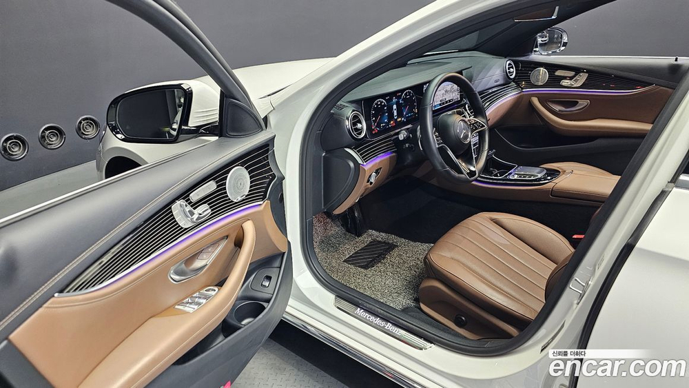 Mercedes-Benz E-Class W213 E450 4MATIC Exclusive (03.2021)