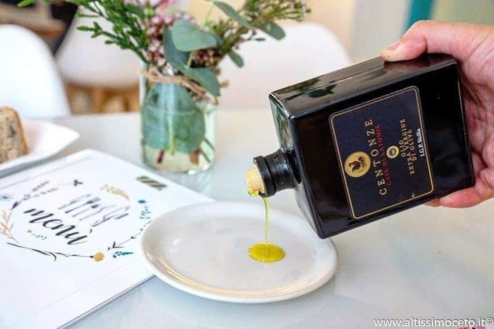 Оливковое масло CENTONZE Case Di Latomie, Reserva, Extra Virgin, темная бутылка 500 мл Италия