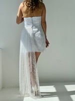 Платье со съемным шлейфом