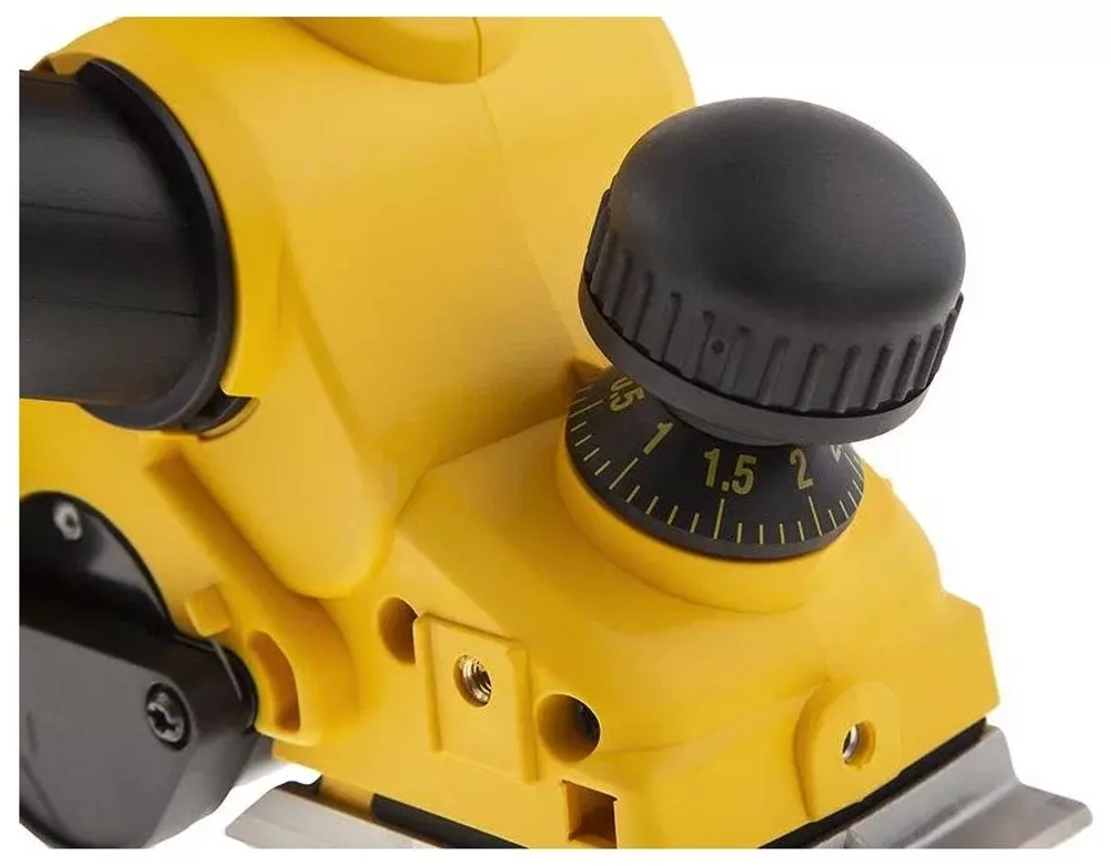 Рубанок DeWALT D26500-QS