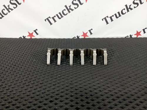 Комплект кронштейнов форсунок топливных 2018г.