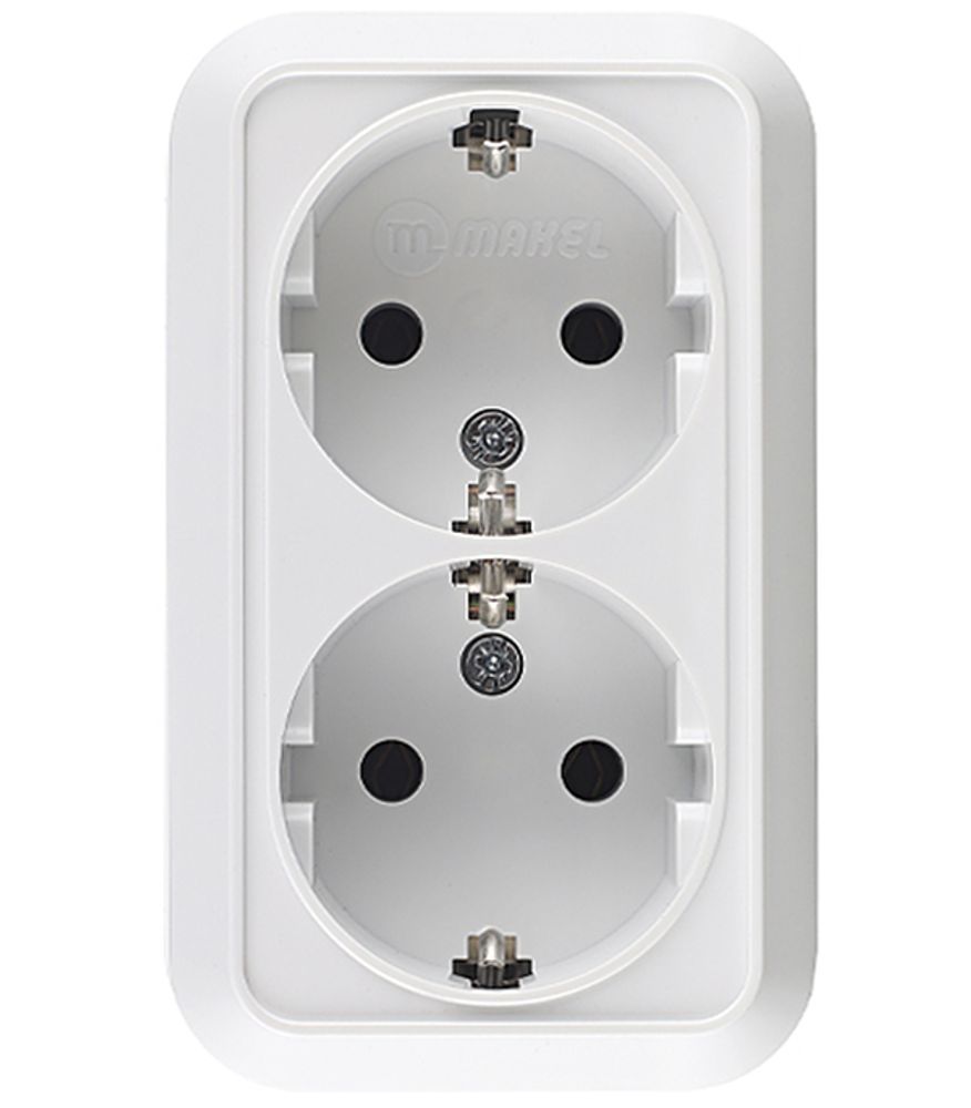 Розетка MAKEL 2-местная бел. о/п с/з 16А 250В
