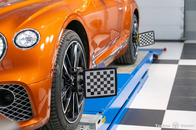 ТехноВектор (T 7204 KAS) стенд сход-развал 3D