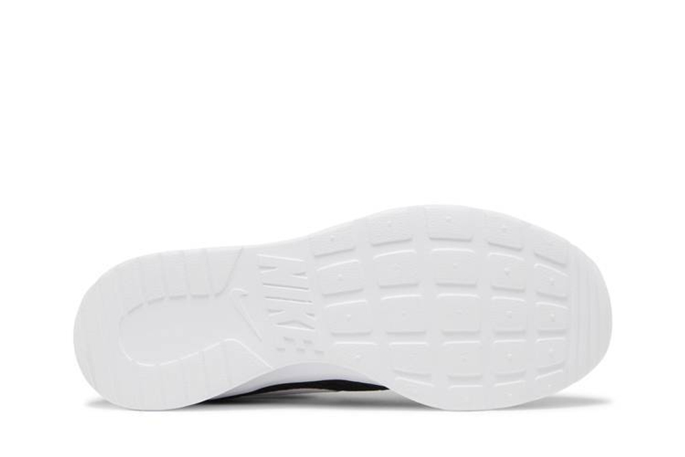 Кроссовки Nike Tanjun (Женская размерная сетка)