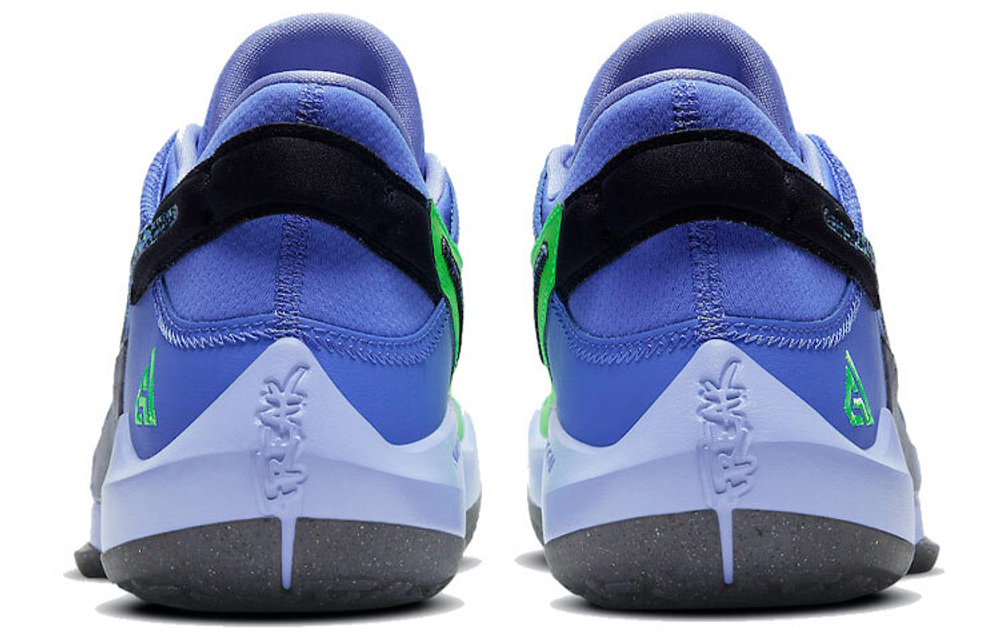 Кроссовки Nike Freak 2 Play For The Future