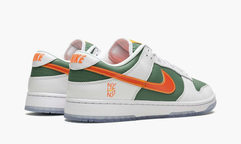 Dunk Low SE "NY vs. NY"