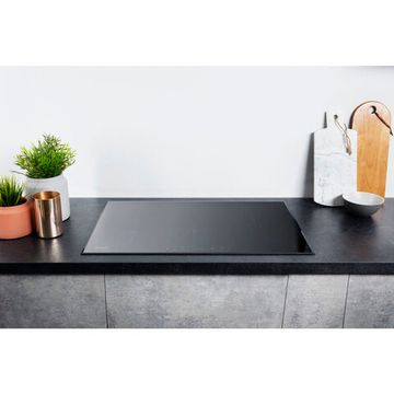 Индукционная варочная панель Hotpoint-Ariston IKIA 640 C