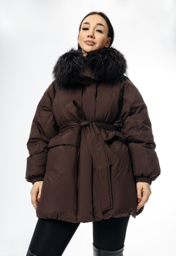 Женский пуховик с натуральным наполнителем - гусиный пух