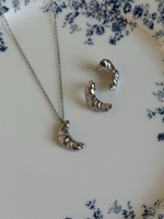 Серьги круассан