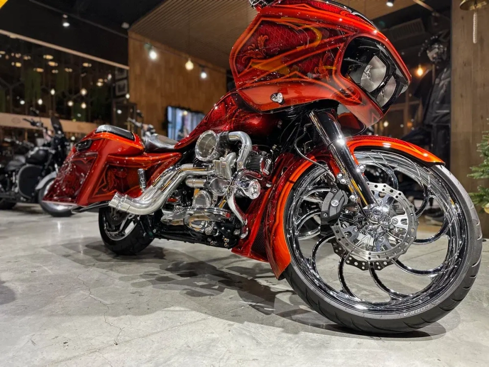 Harley-Davidson Road Glide CUSTOM