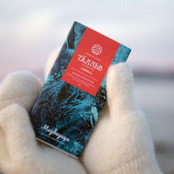 Белый шоколад с добавлением голубой матчи, мятной карамели и сычуаньского перца "ТĀЛЛЬВ" (ЗИМА)(100 г)