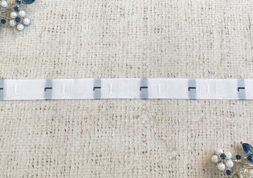 Размерники жаккардовые Тафта L, ш. 1,2х3,2 см в рулоне 350 шт.