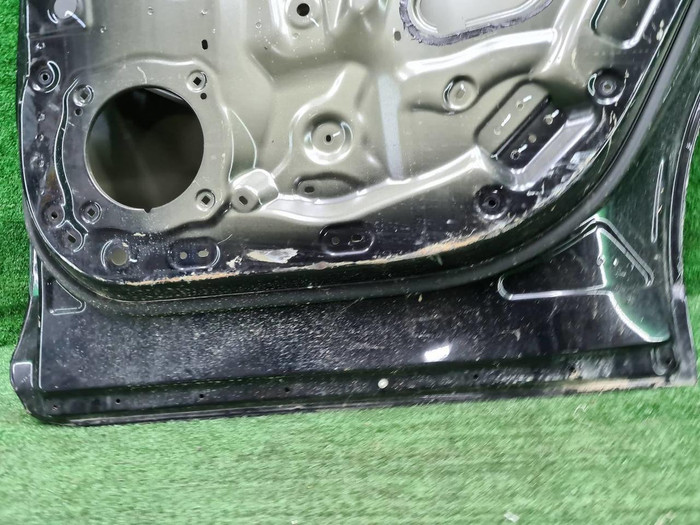 Дверь задняя правая Lixiang L9 (2022-н.в.)