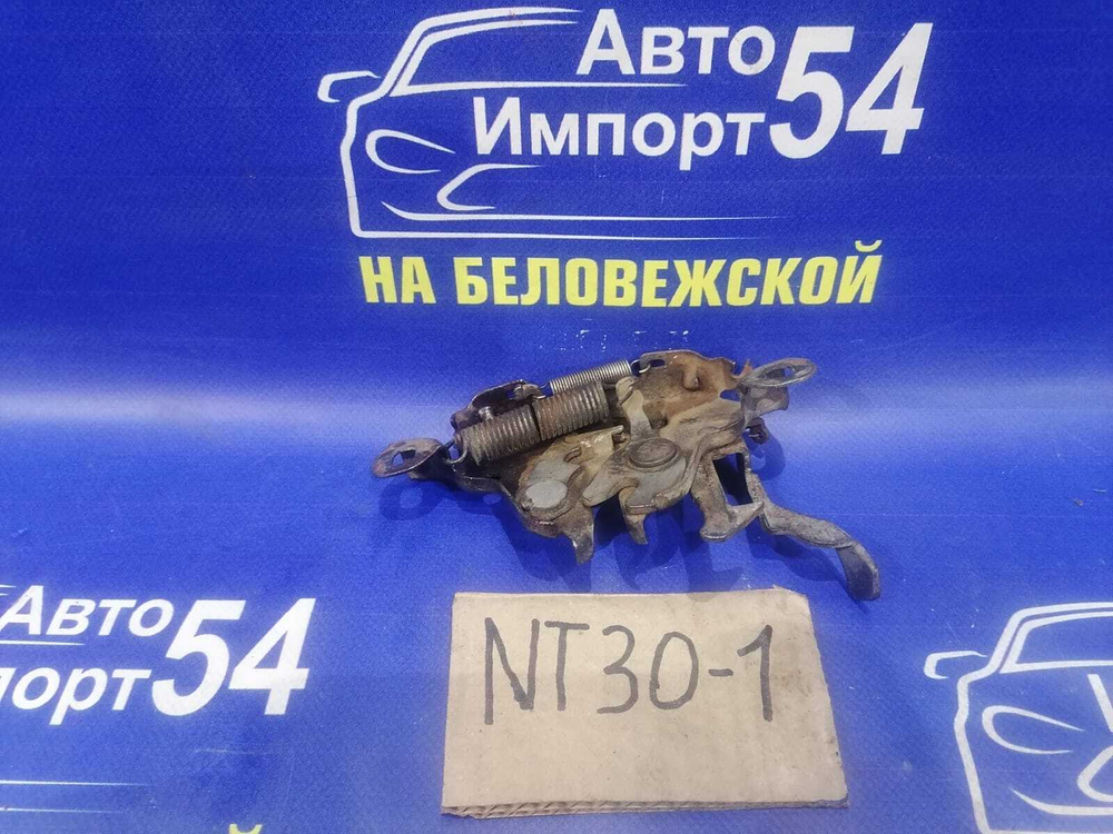 Замок капота NISSAN X-TRAIL 2003