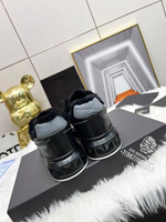 Кроссовки Valentino