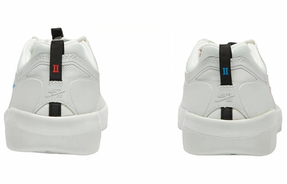 Кроссовки Nike