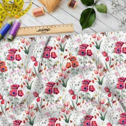 Ткань дюспо полевые цветы и сиреневые маки на бежевом фоне