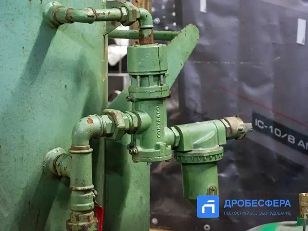 Б/У Пескоструйный аппарат Contracor DBS-200 RC