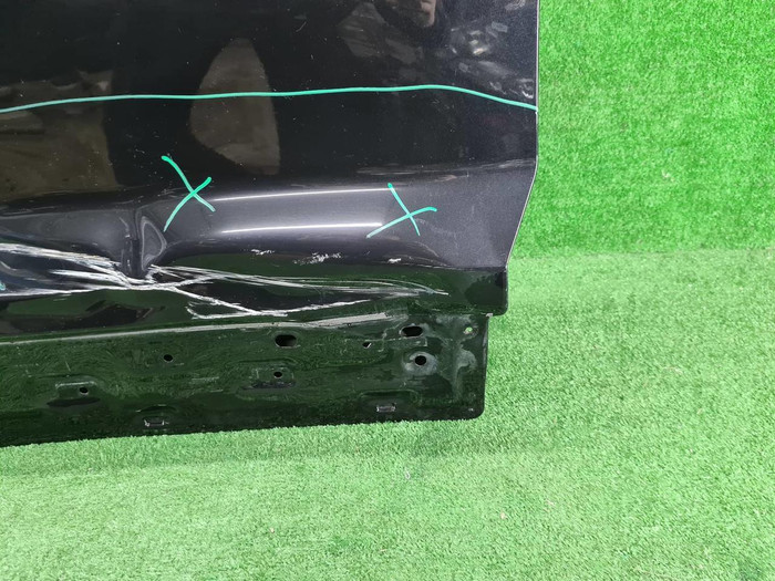 Дверь передняя левая VW Touareg 3 (2018-2023)