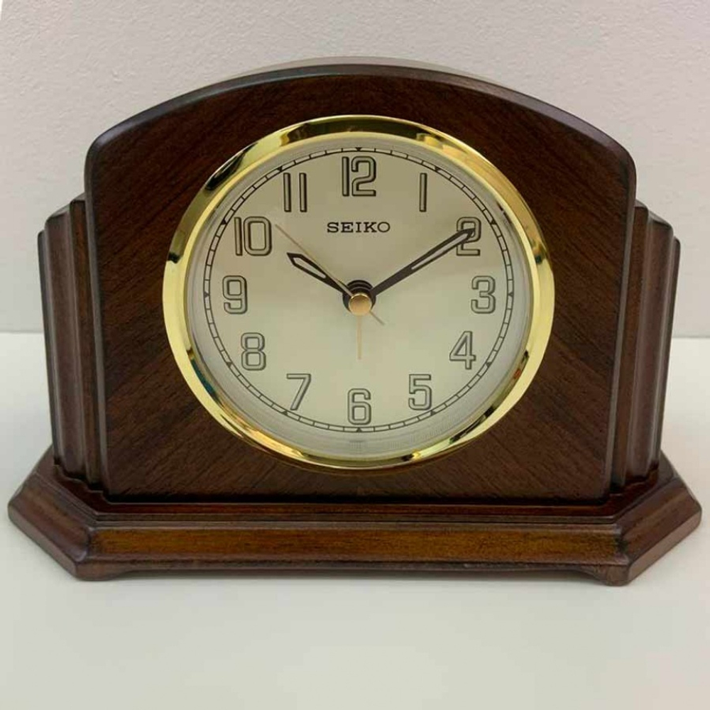 Настольные часы-будильник Seiko QXE043