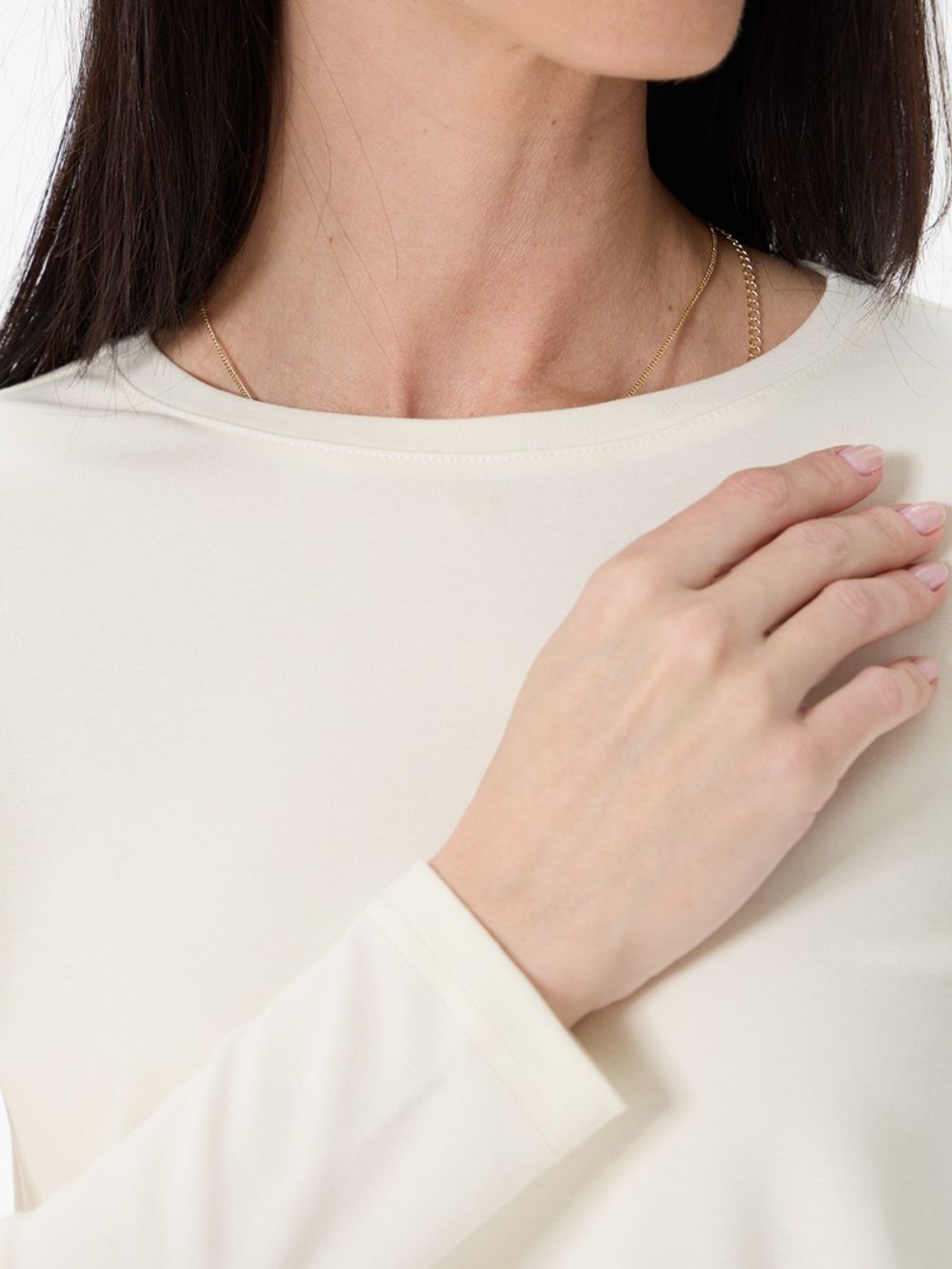 Лонгслив молочный прямой