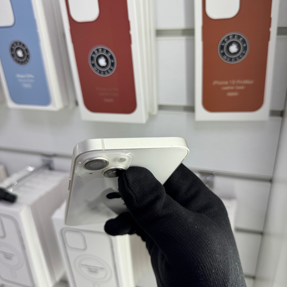 iPhone 14, 256 ГБ б/у