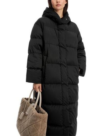 Marc Cain Пуховик стеганый с капюшоном