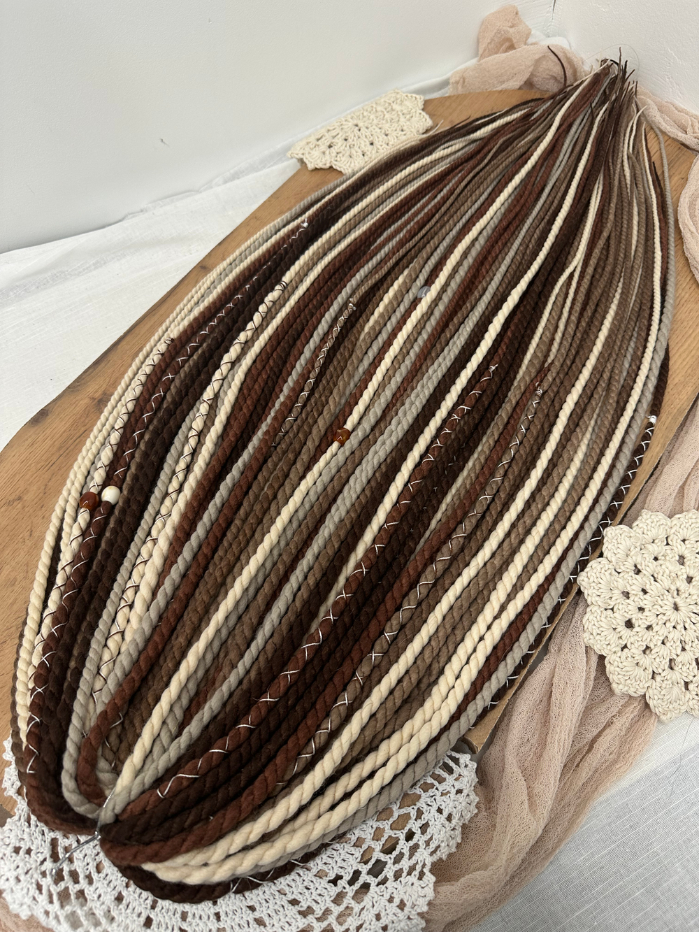 Сенегальские косы из войлока