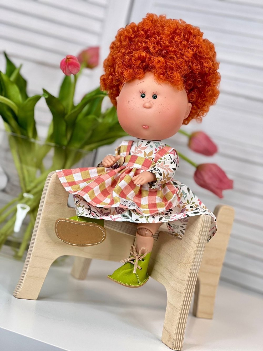 Кукла Nines виниловая 30см MIA шарнирная (3525K)