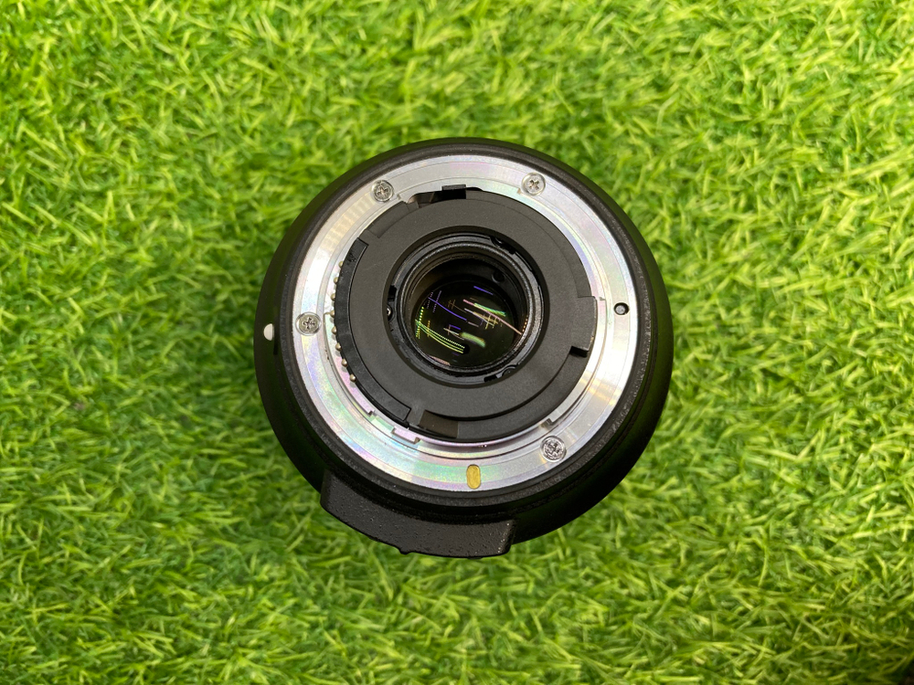 Nikon 18-300mm 3.5-5.6G ED AF-S VR DX