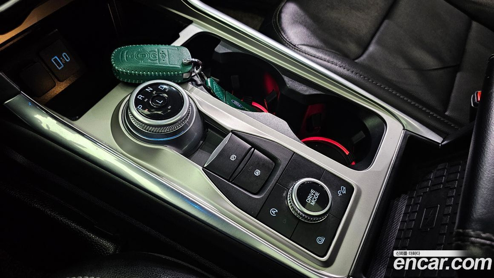 Ford Explorer 6 Generation 2.3 Limited 4WD (12.2021)
