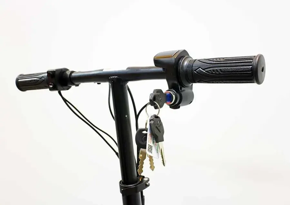 Электротрицикл Green Camel Кольт V700 (48V 2x350W) с сиденьем