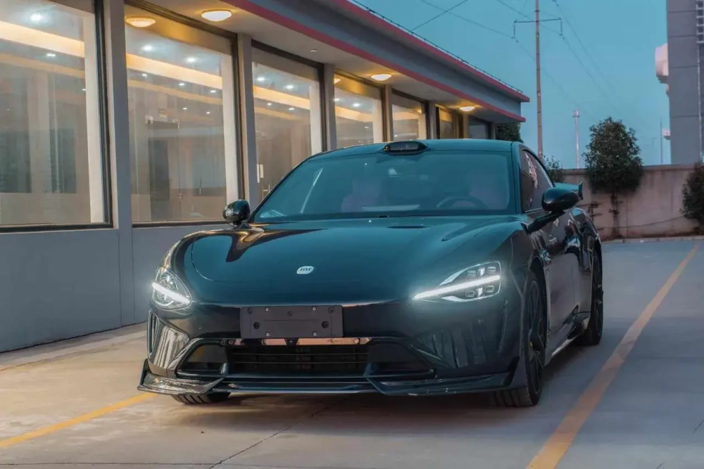 Карбоновый обвес для Xiaomi SU7 2024+ Ксяоми