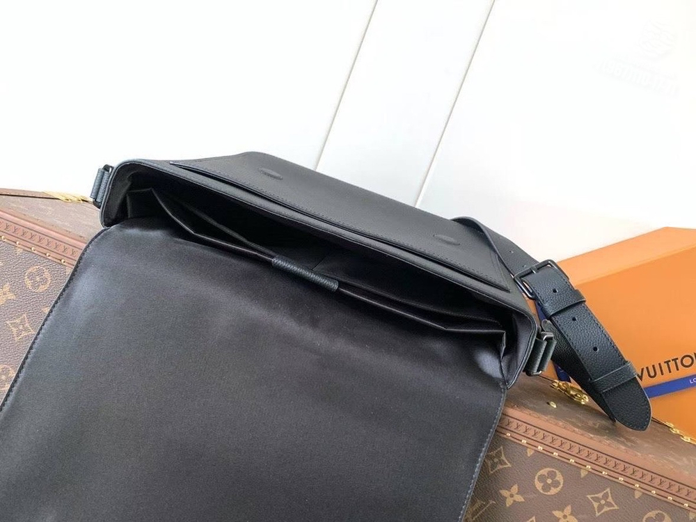 Сумка через плечо Louis Vuitton Speed